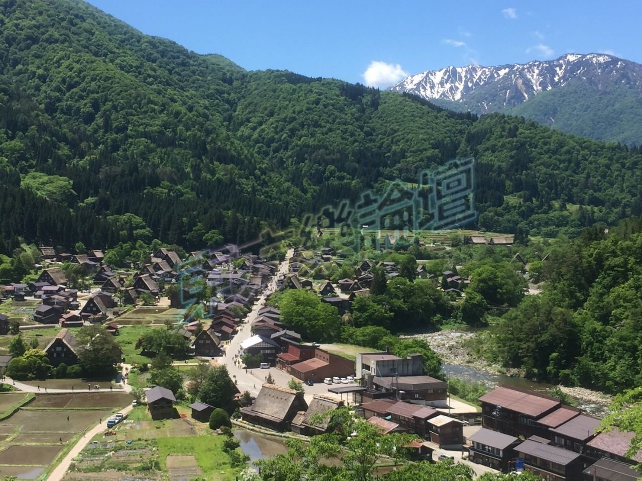 遠眺合掌村